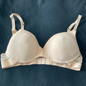 Lively All Day Deep V Wireless Bra